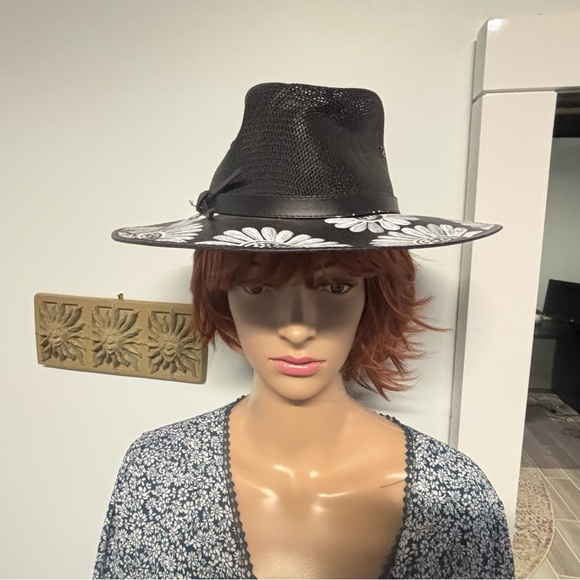 ❤️Madalais Hand-Painted Girosol Cowboy Hat - Picture 2 of 7